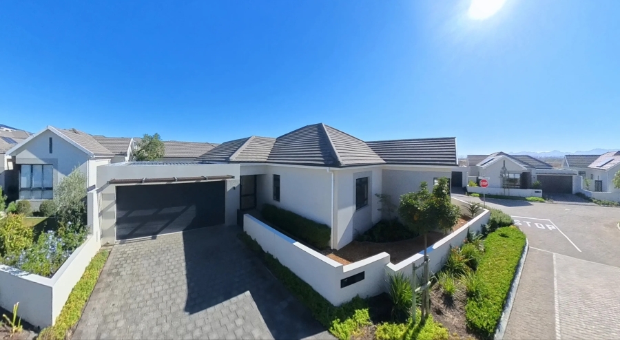 3 Bedroom Property for Sale in Groot Phesantekraal Estate Western Cape